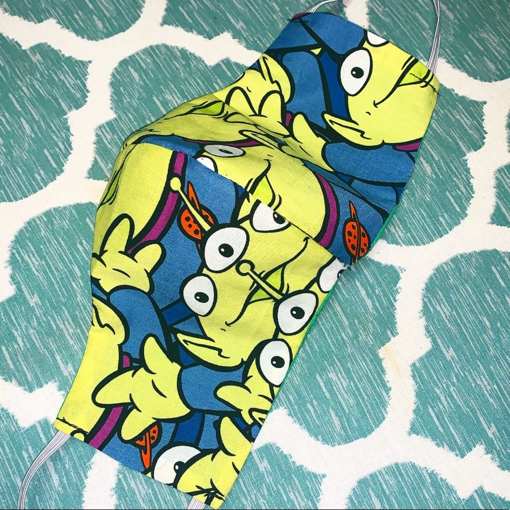 Alien Face Mask 2 layer elastic strap pizza planet